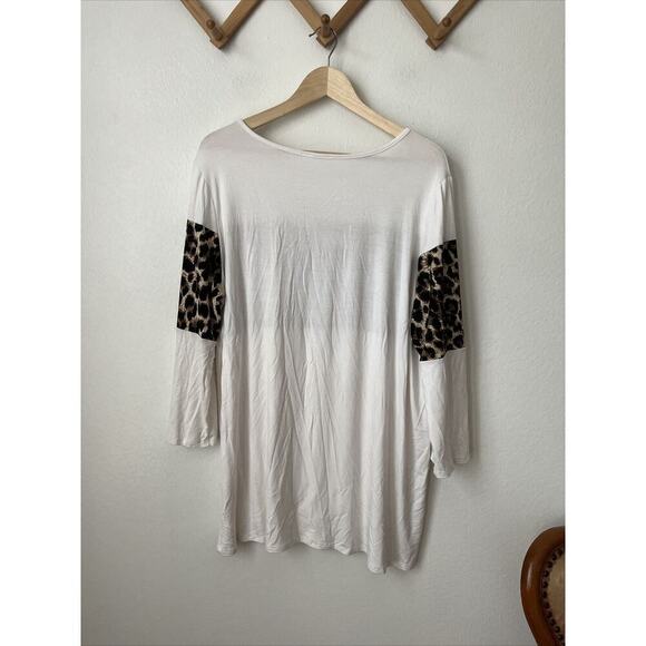 Chic Soul white animal print stripe 3/4 slv flowy pullover top sz 3XL - Picture 5 of 5